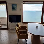 Apartment под наем с фронтална гледка море, гр. влас *