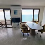 Apartment под наем с фронтална гледка море, гр. влас *