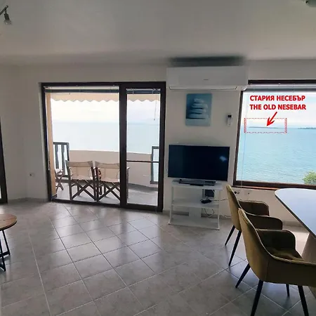 Apartment под наем с фронтална гледка море, гр. влас